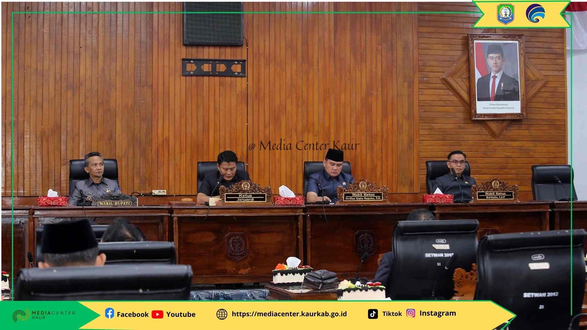 Kompak, Tujuh Fraksi DPRD Kaur Sepakat Ranperda RPJMD 2025-2029 2025 Lanjut Pembahasan