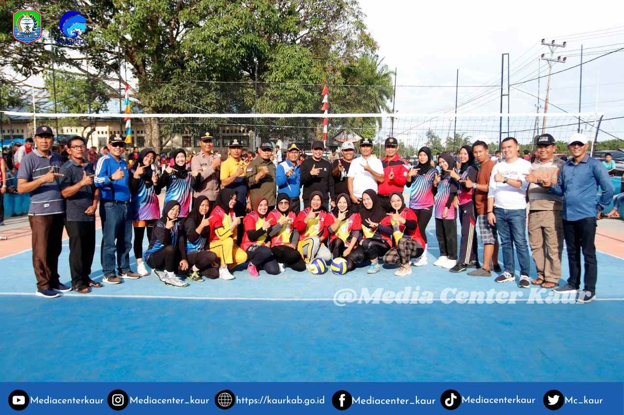 38 Tim Bola Voli Berlaga di Bupati Cup II